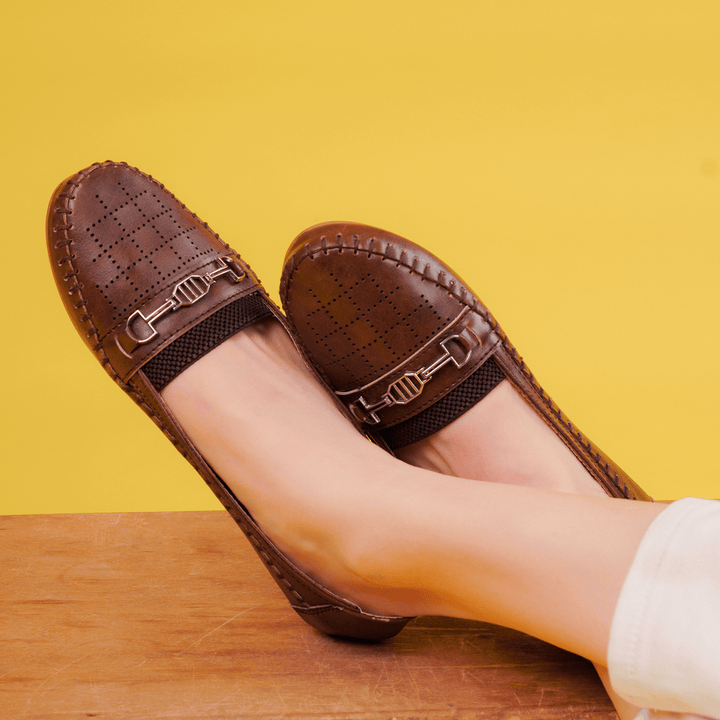 Fancy Shoes for Women: Footwear Sale in Pakistan on Ladies Shoes