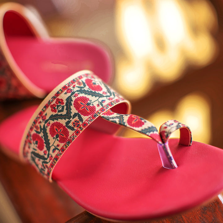 Chappal: Charsadda Chappal for Women at Best Prices | Ladies Slippers